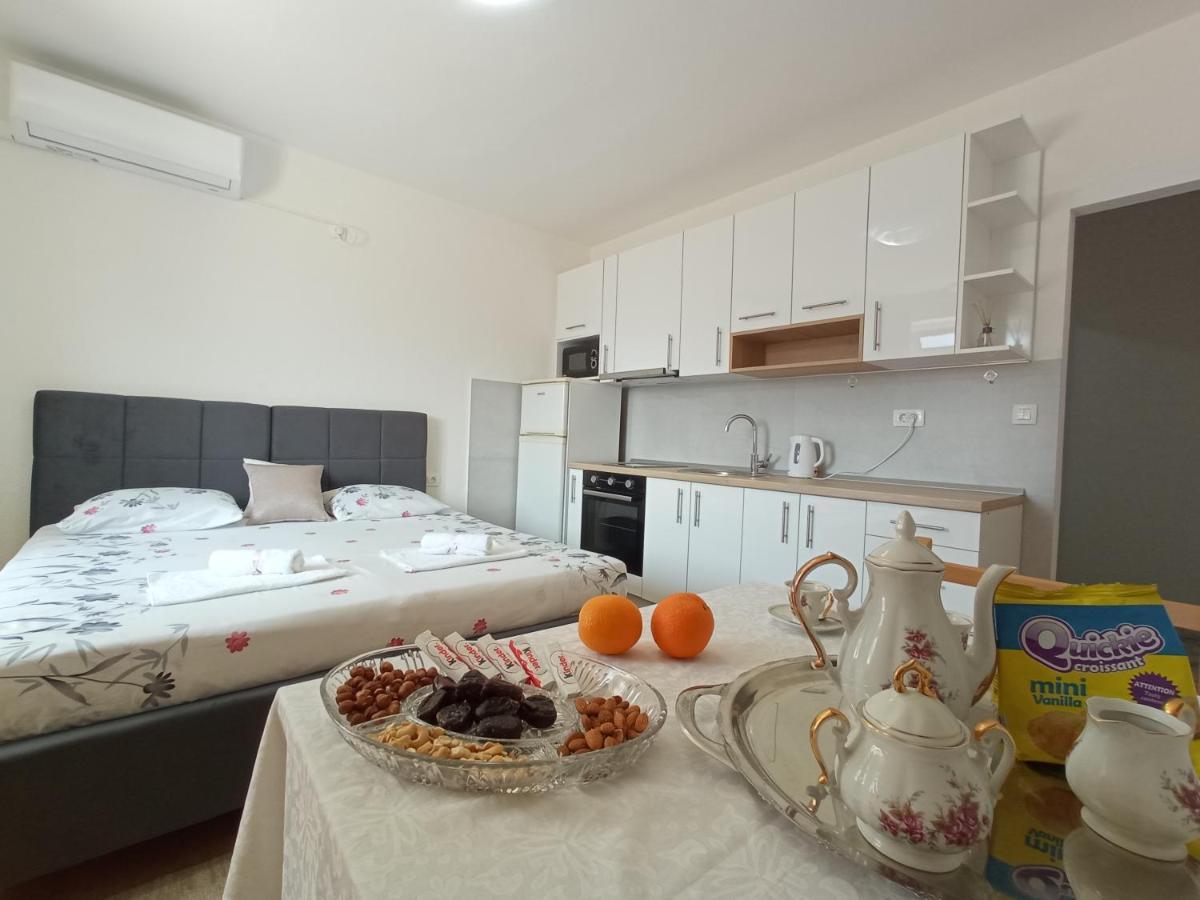 Sun Studio Apartment Komolac ภายนอก รูปภาพ