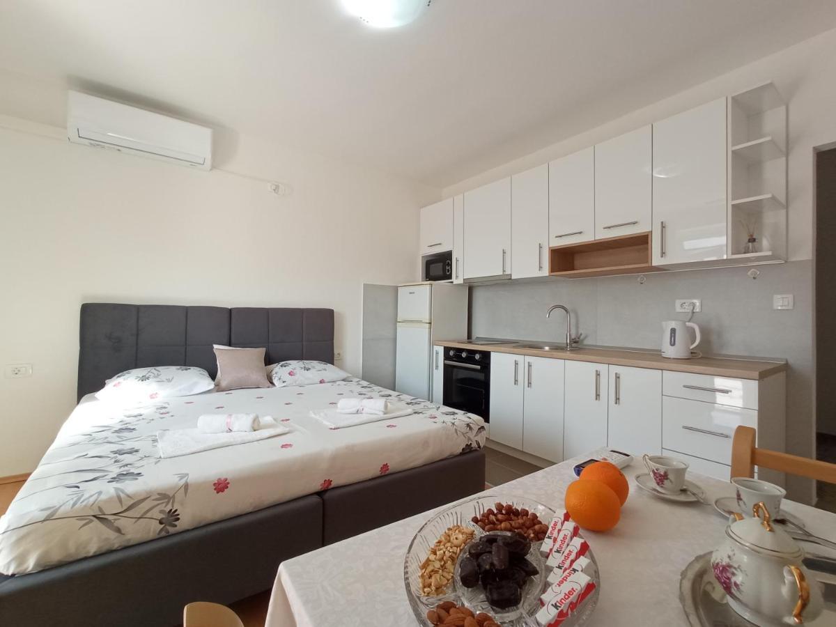 Sun Studio Apartment Komolac ภายนอก รูปภาพ