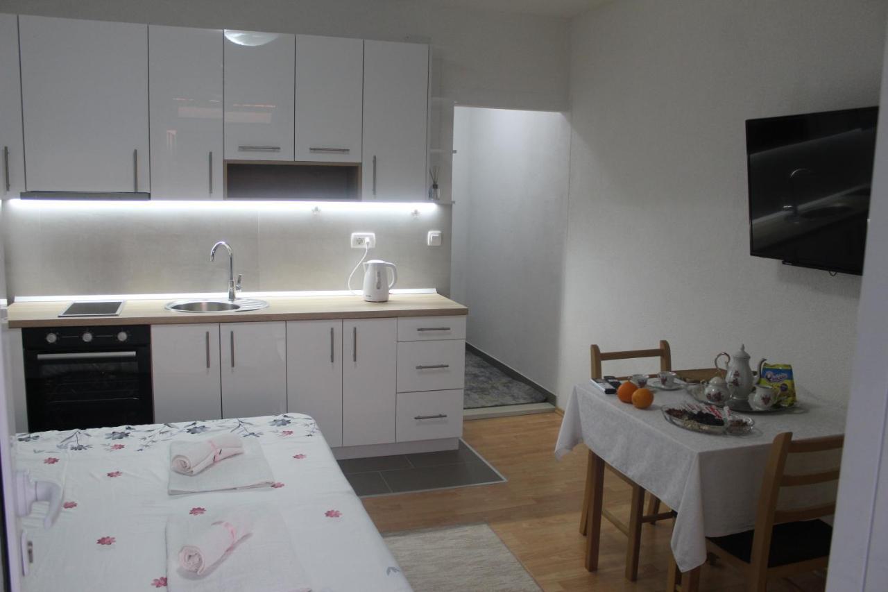 Sun Studio Apartment Komolac ภายนอก รูปภาพ