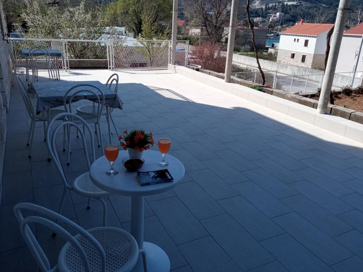 Sun Studio Apartment Komolac ภายนอก รูปภาพ